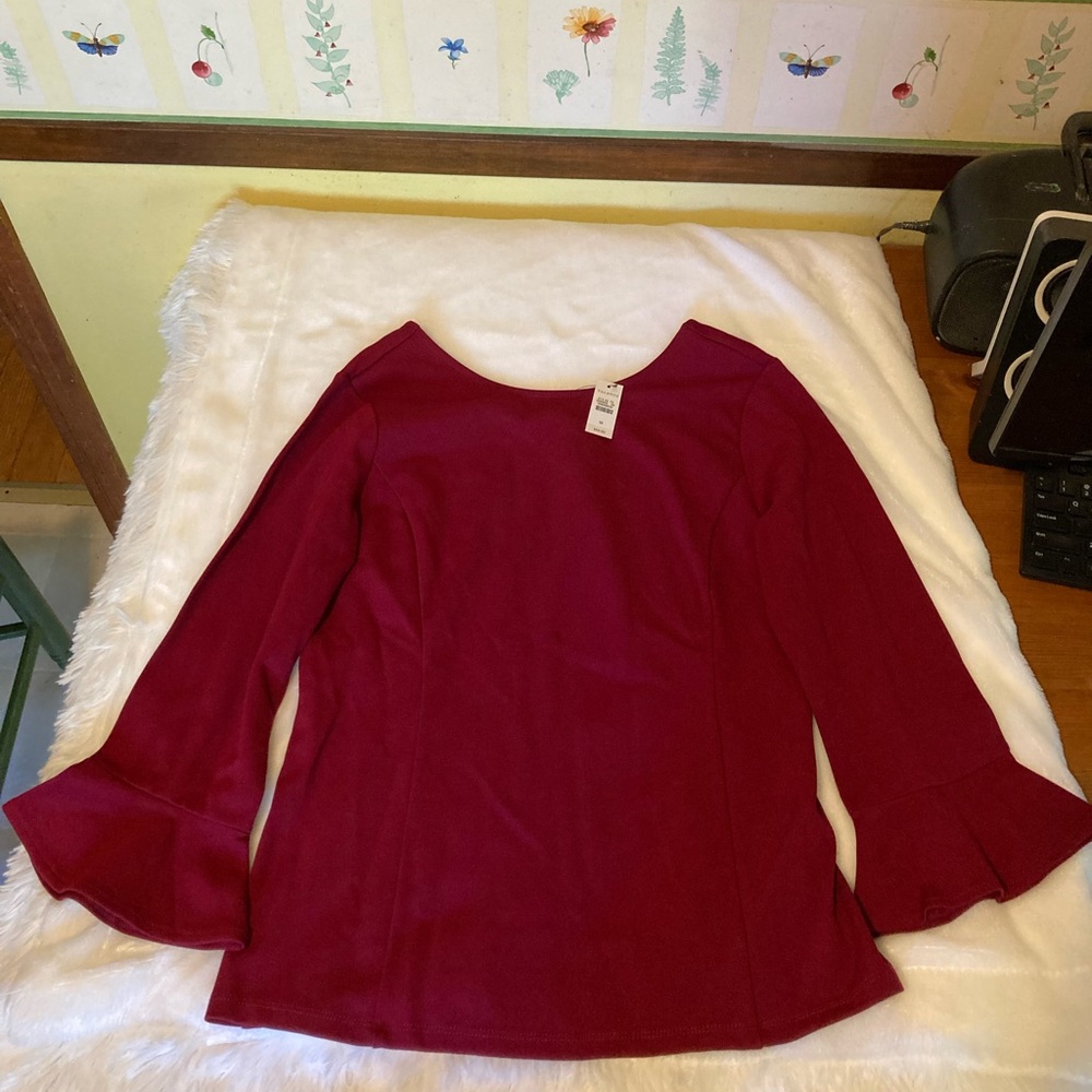 🍀NWT🍀 Talbots Top, Size M
